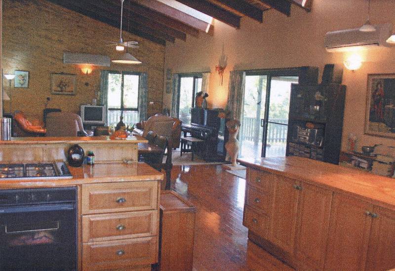 COASTAL RAINFOREST HIDEAWAY Picture 2