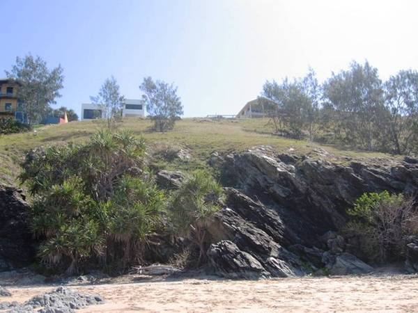 Absolute Beachfront Paradise Picture 2