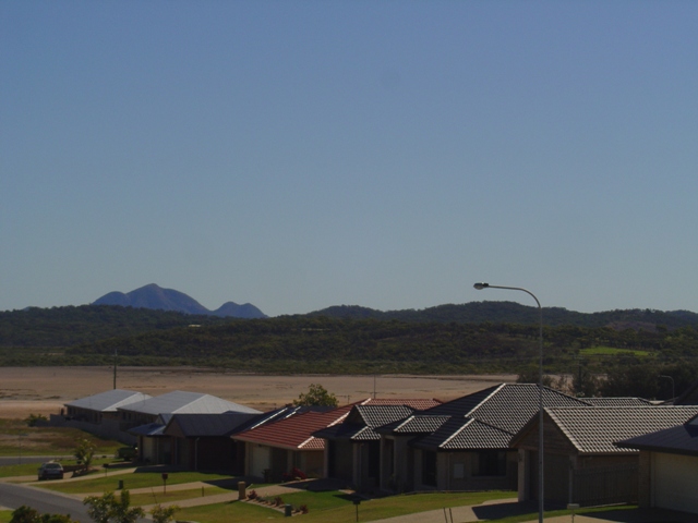 Res B Land With Views Picture 2