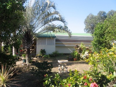 Town Centre Beach House Picture