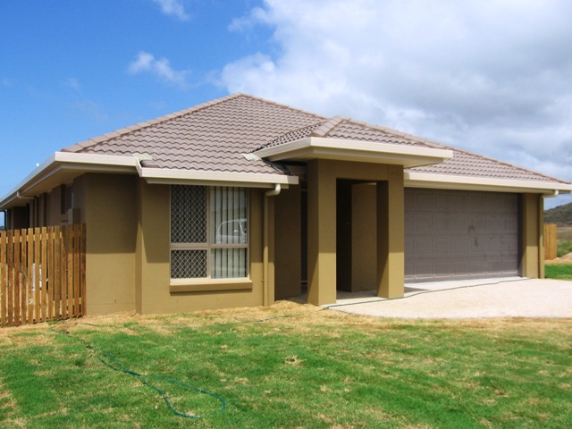 Style and Comfort in Zilzie Bay Picture 1