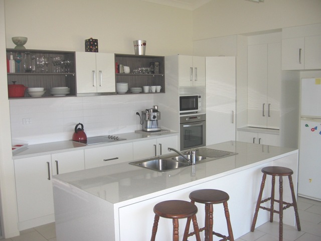 Elegance and Style in Seaspray Picture 2