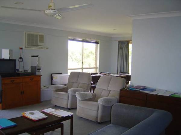 Easy Maintenance, Affordable Brick Picture 3