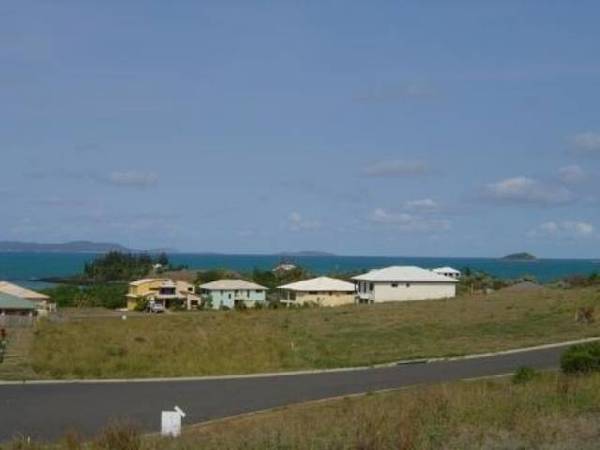 Live By The Sea... Tanby Point Estate Picture 1