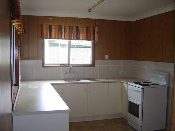 Huge Block - Handy Location Picture 2