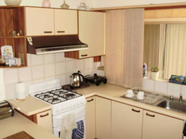 WHY RENT ? Picture 3