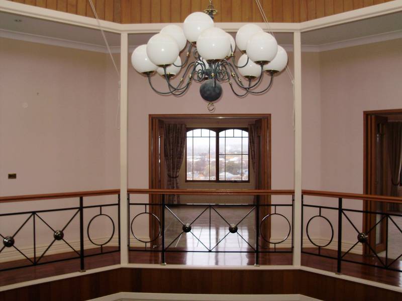 UNIQUE BED AND BREAKFAST Picture 2