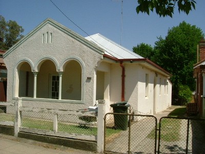 4 Bedrooms close to CBD Picture