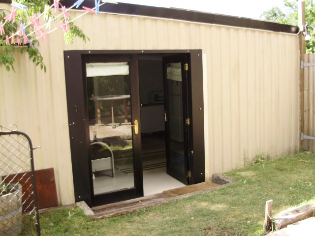 One Bedroom Bedsitter/Granny Flat Picture 1