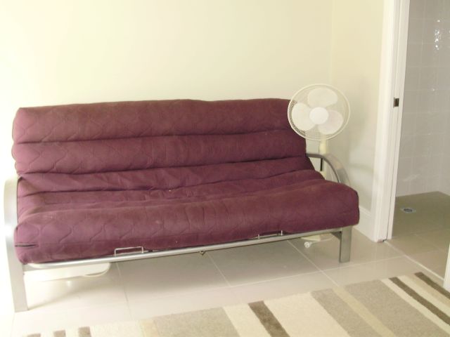 One Bedroom Bedsitter/Granny Flat Picture 3