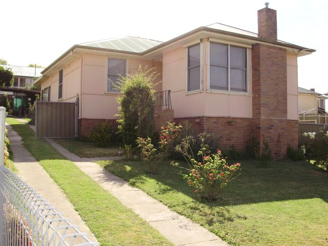 VERY MUCH LOVED Picture 1