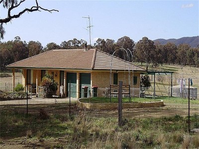 COZY HOME ON ACREAGE - REDUCED Picture