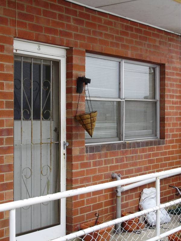 CLOSE TO C.B.D. Picture 1