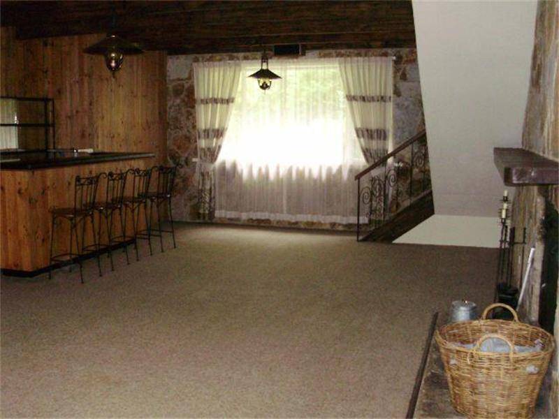 NEEDS TO BE SEEN TO BE BELIEVED! Picture 3