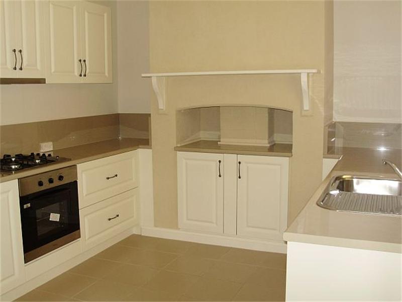 WHAT A CHARMER! Picture 2