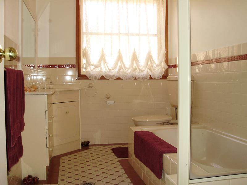 NEED MORE ROOM? Picture 3