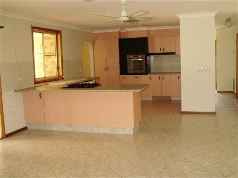 DUAL INCOME Picture 2