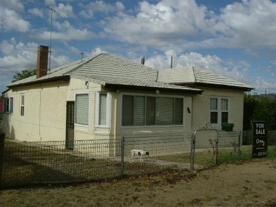 SOLID - WITH HEAPS OF CHARACTER Picture