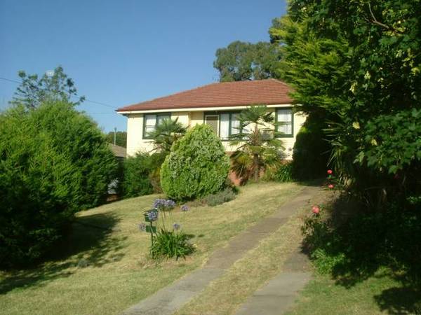 GREAT HOME OR INVESTMENT
!!! Picture 1