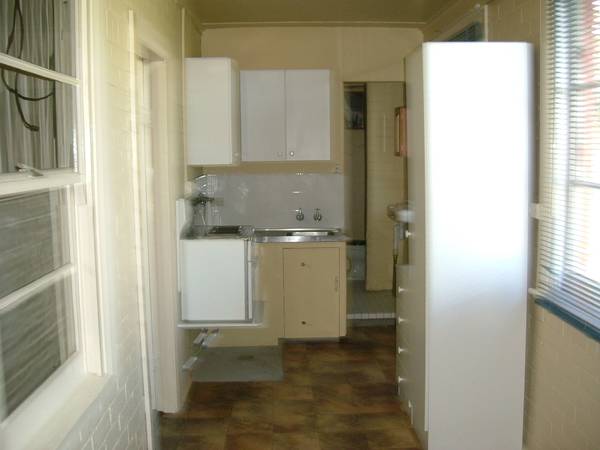 One Double Bedroom Picture 1