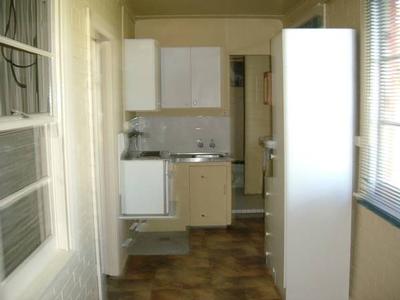 One Double Bedroom Picture