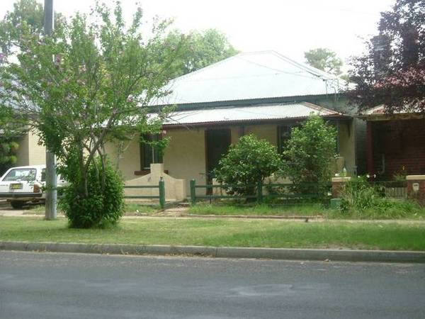 Close to CBD Picture 1