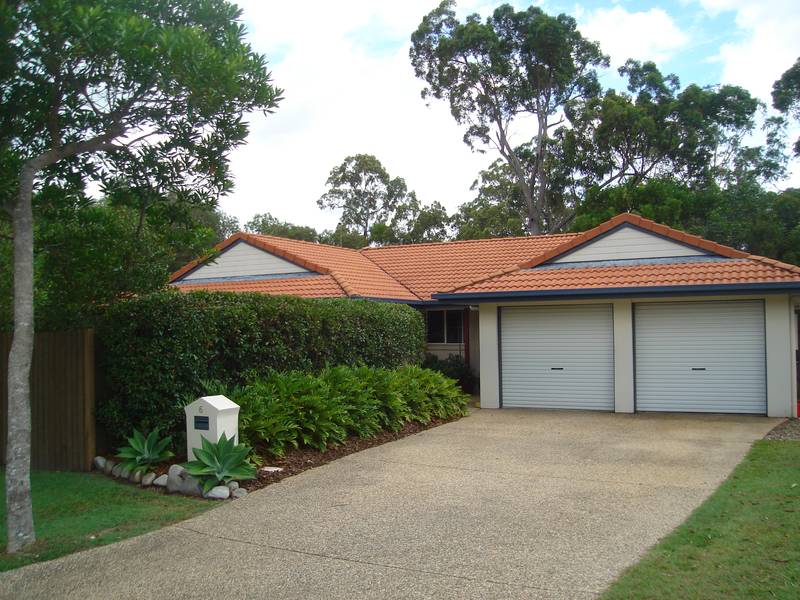 Tewantin Hideaway Picture 1