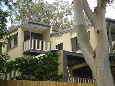 Great Location - Close to everything Picture