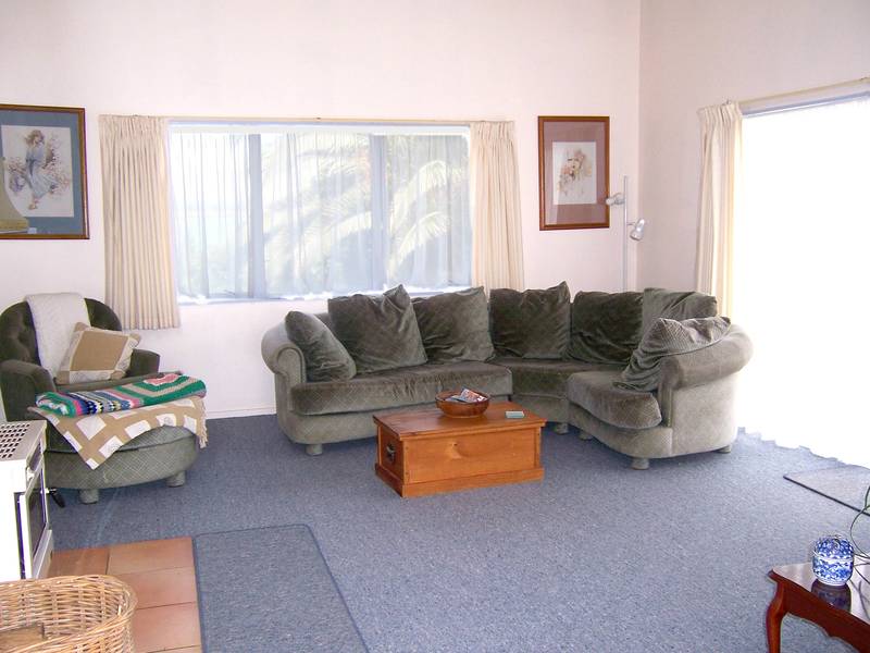 PUKEHINA PARADISE Picture 3