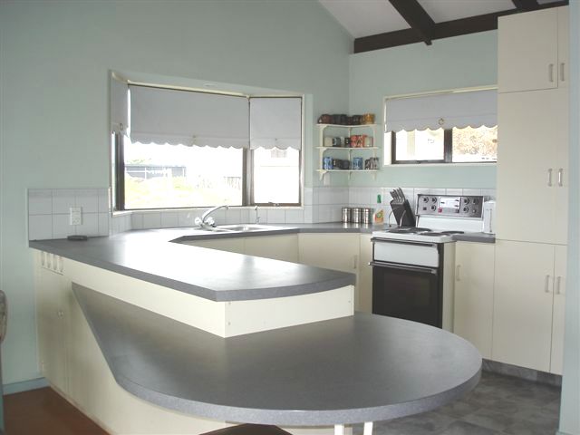 SURF, SAND & SEAGULLS Picture SURF, SAND & SEAGULLS Picture