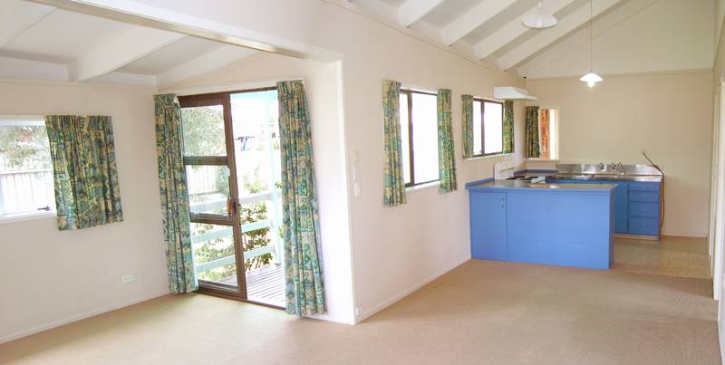 NEAT, TIDY AND WELL PRICED Picture 3