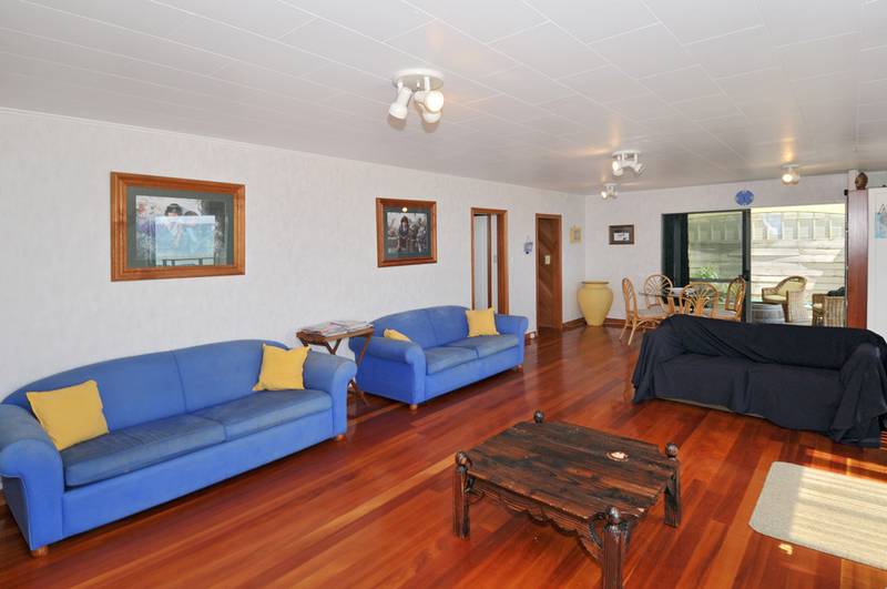 BEACHFRONT BLISS Picture 3