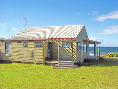 SUN SEA AND SEAGULLS -FURTHER PRICE REDUCTION Picture SUN SEA AND SEAGULLS -FURTHER PRICE REDUCTION Picture