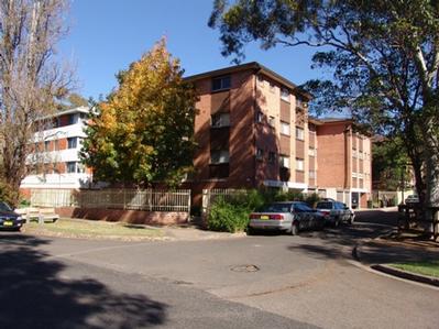 SMART INVESTOR WANTED Picture