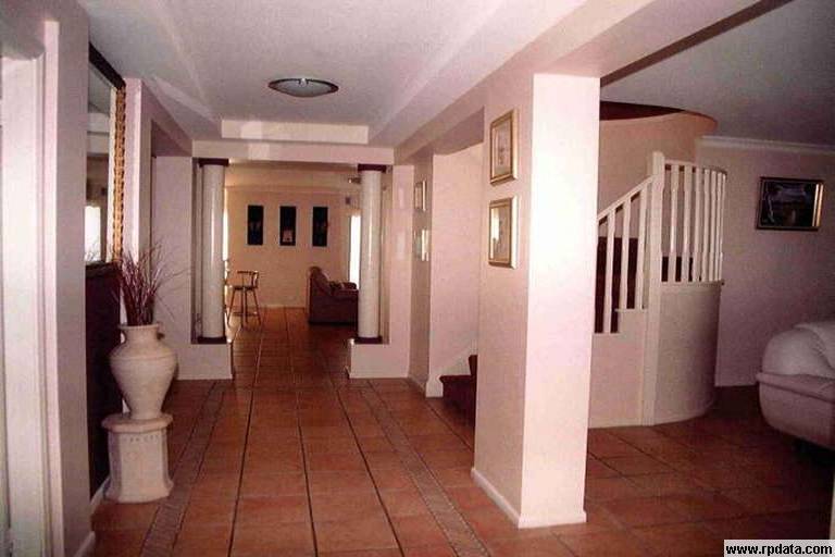 A MUST TO INSPECT Picture 2