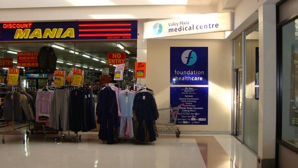 ROOMS FOR LEASE Picture 2