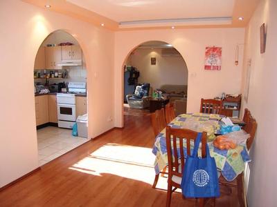 LIVERPOOL BEAUTY Picture LIVERPOOL BEAUTY Picture