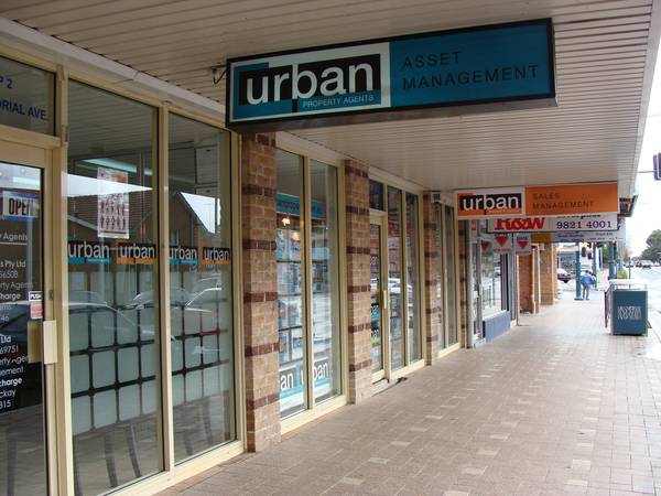 Retail Shop Picture 1