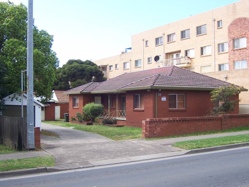 MIXED USE DEVELOPMENT SITE Picture 2