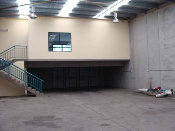 Prominent Complex Picture 3