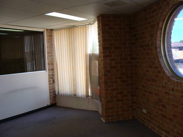 Prominent Corner Office Picture