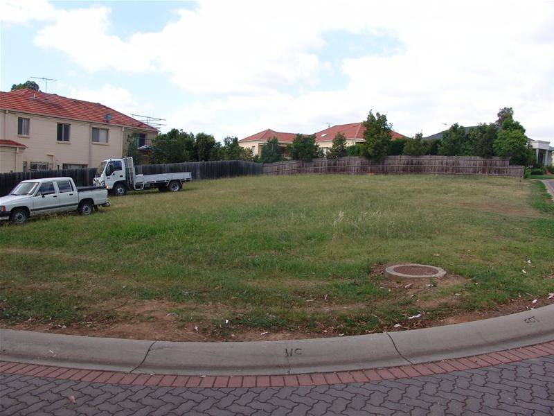 Vacant Block Waiting To Be Built On Picture 1