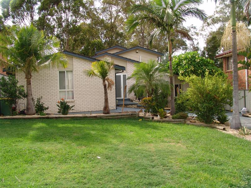 Stunning Modern Dream Home Picture 2