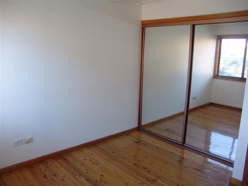 SOLD Fantastic Unique Town House Picture 3