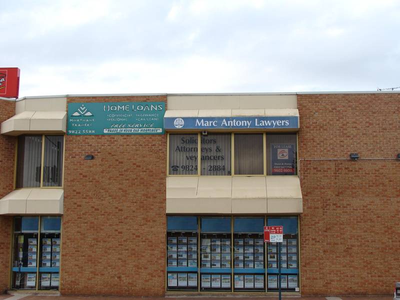 Prominent Corner Picture 1