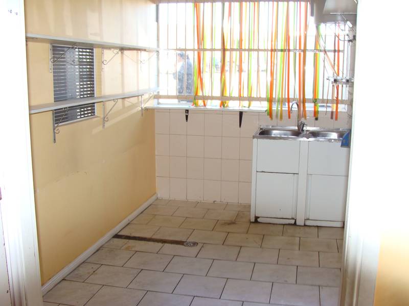 Great Retail/Office Space Picture