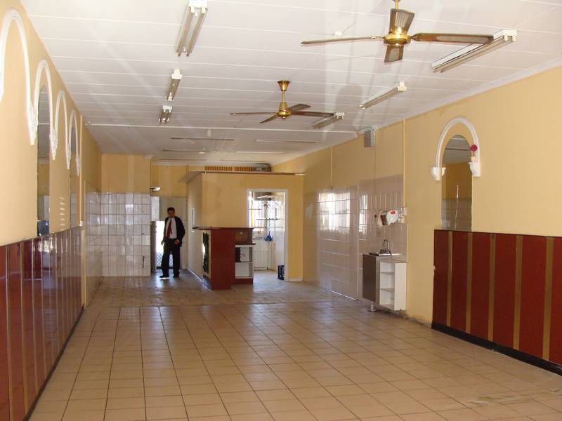 Great Retail/Office Space Picture