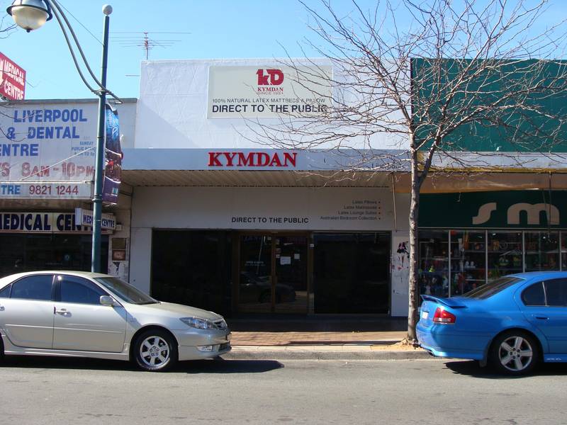 Shop in the Liverpool CBD Picture 1