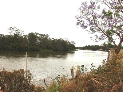 River Frontage a Rare Opportunity Picture River Frontage a Rare Opportunity Picture