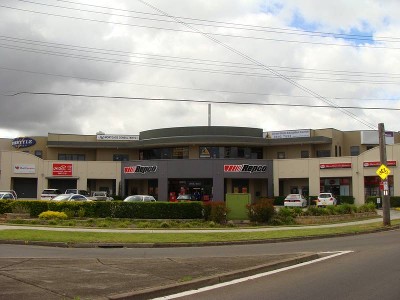 Prominent Shops Picture